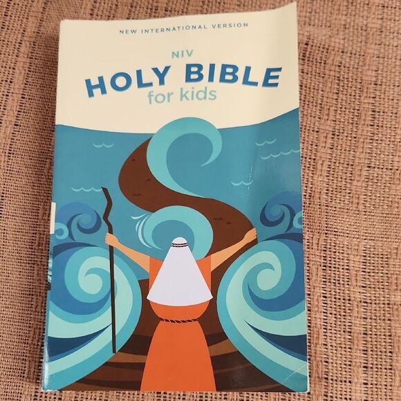 Holy Bible For Kids NIV - Picture 1 of 6